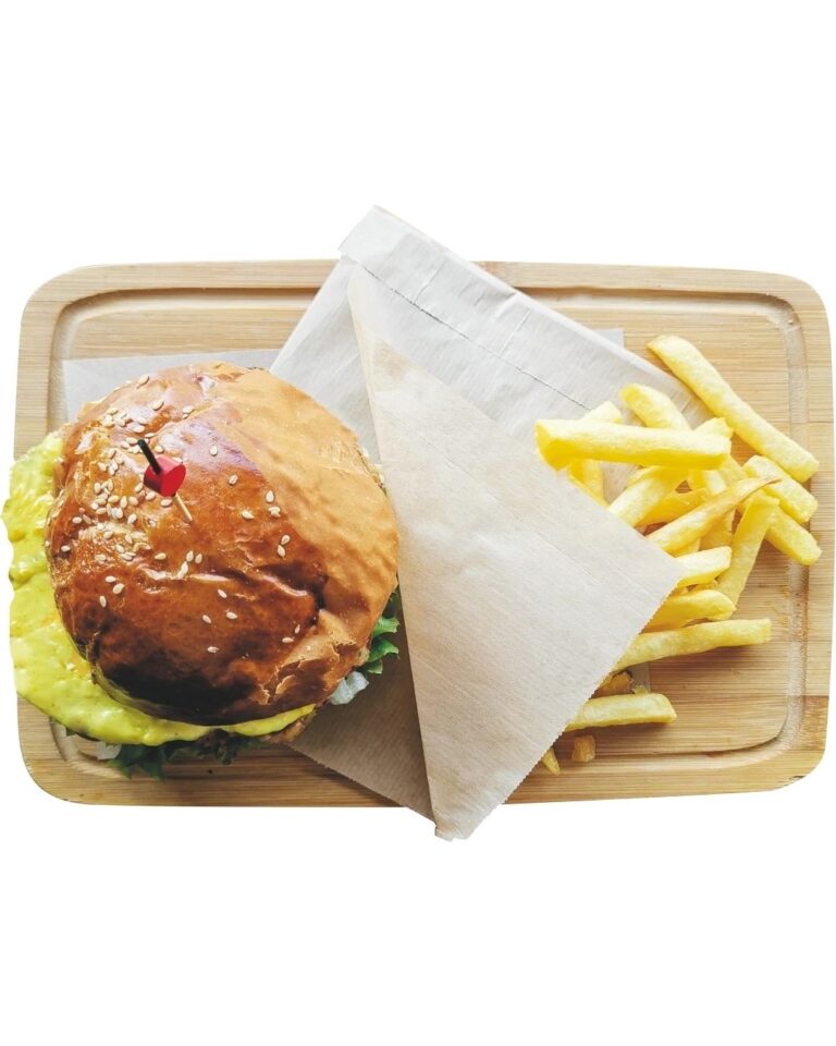 Cafe de Paris Soslu Tavuk Burger